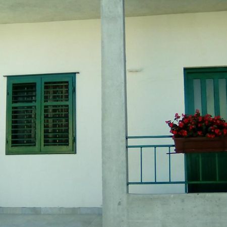 Apartment Nola Podgora Bilik gambar