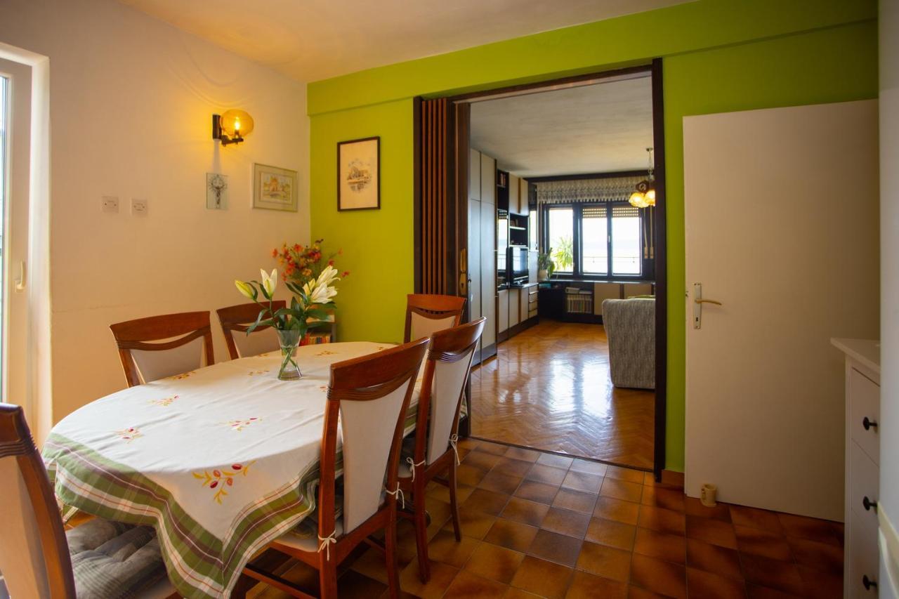 Apartment Nola Podgora Luaran gambar