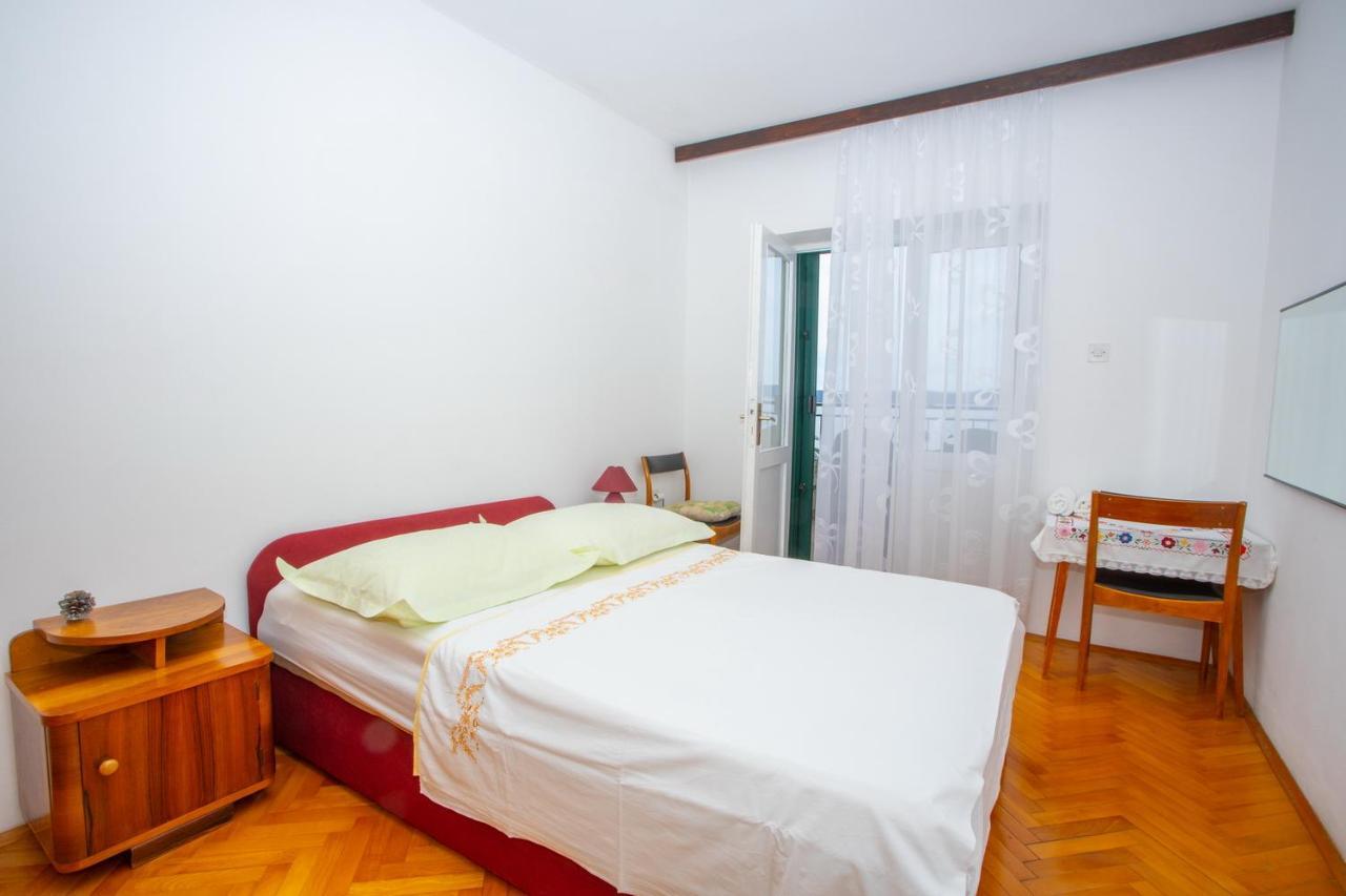 Apartment Nola Podgora Luaran gambar