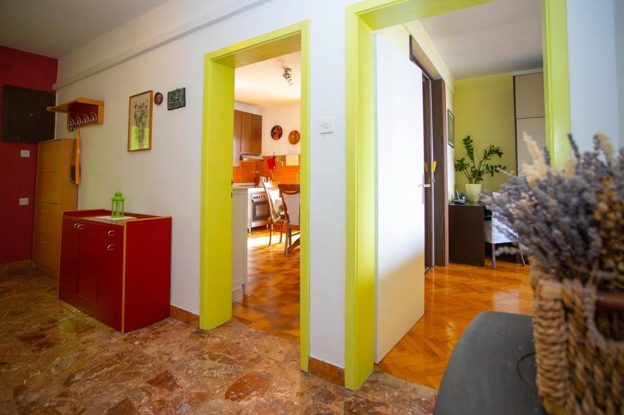 Apartment Nola Podgora Luaran gambar