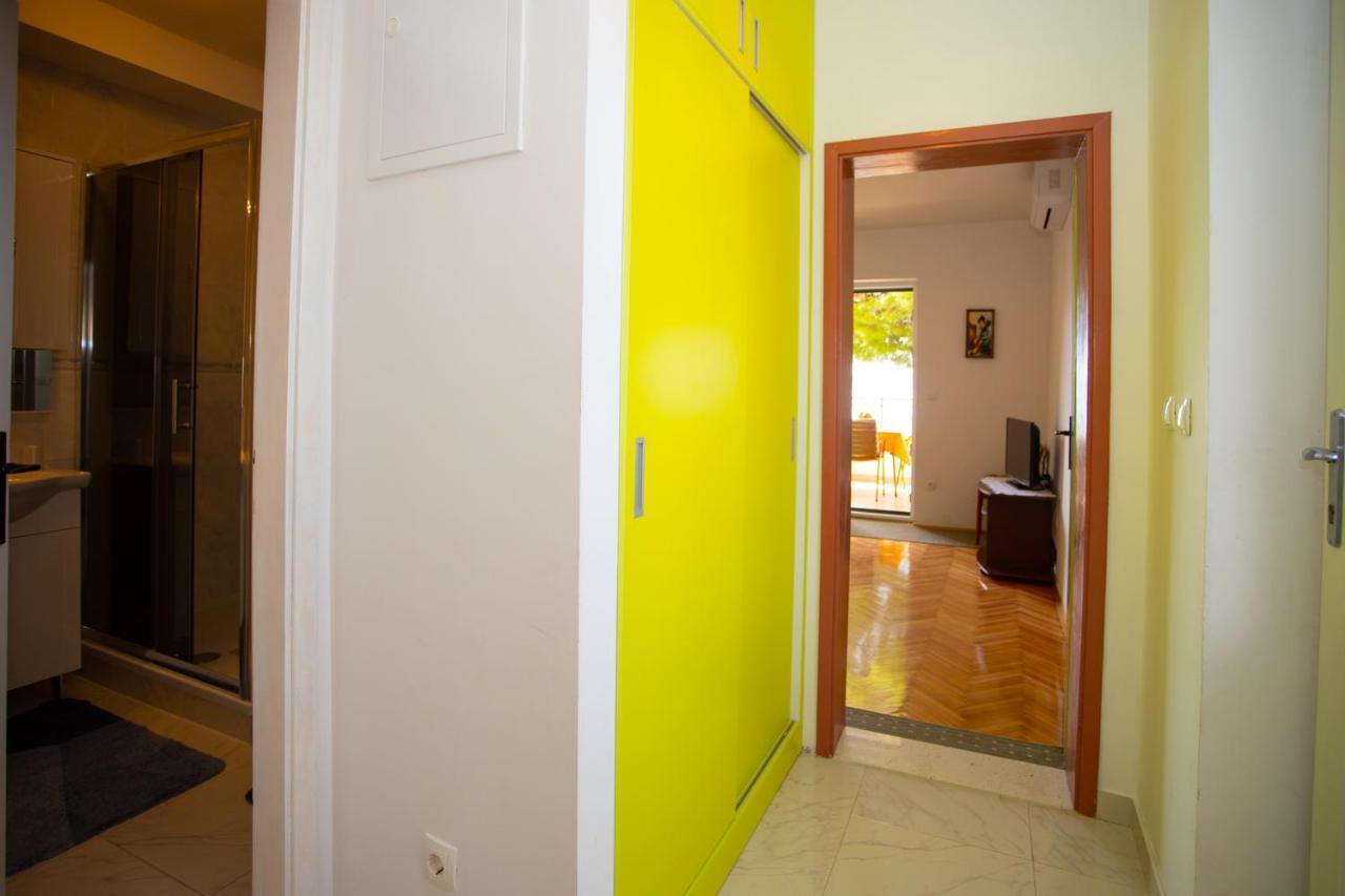 Apartment Nola Podgora Luaran gambar