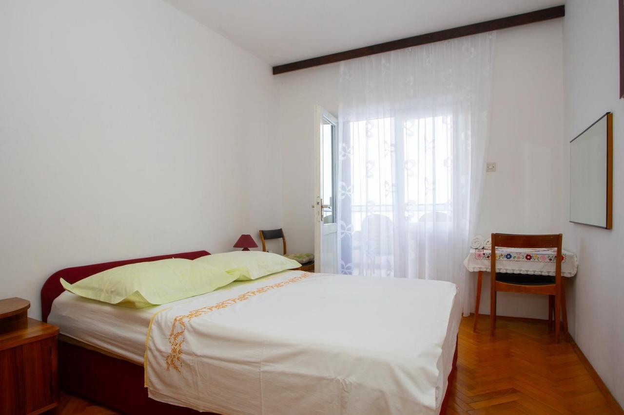 Apartment Nola Podgora Luaran gambar