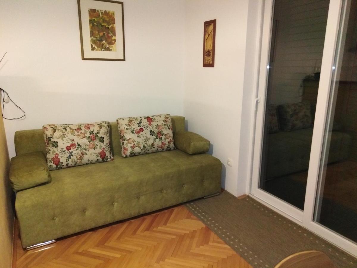 Apartment Nola Podgora Luaran gambar