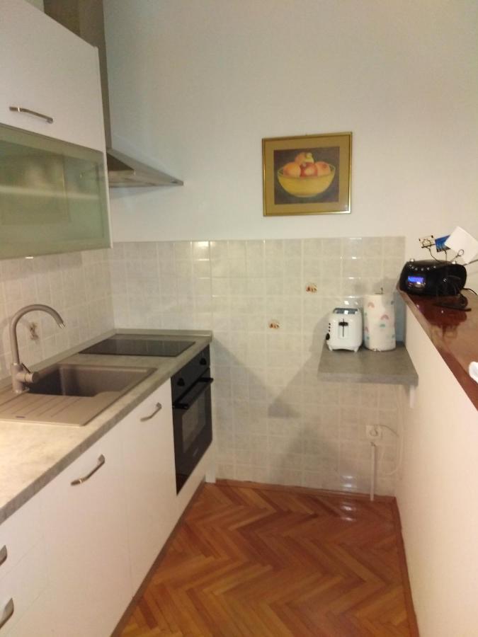 Apartment Nola Podgora Luaran gambar