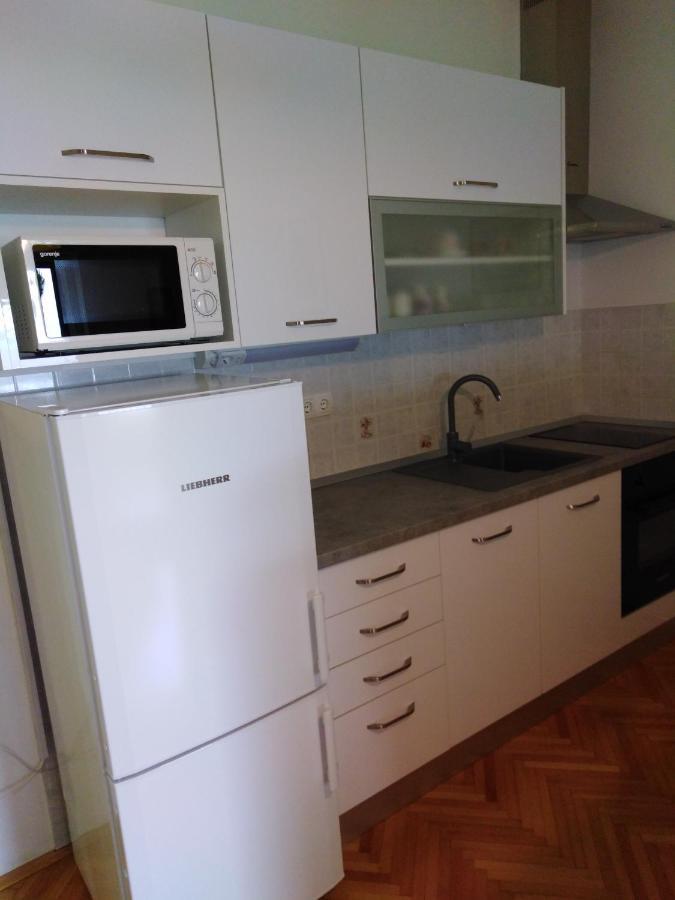 Apartment Nola Podgora Luaran gambar
