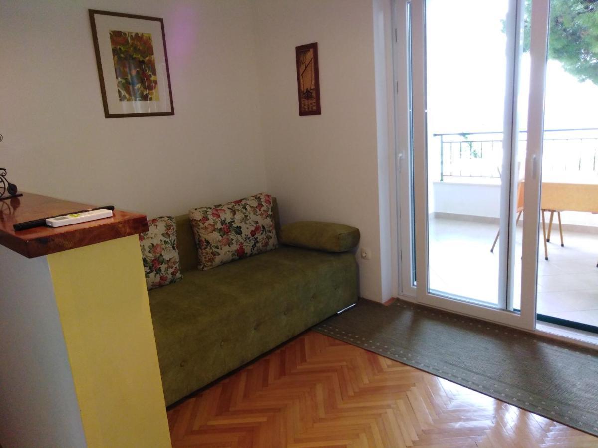 Apartment Nola Podgora Luaran gambar