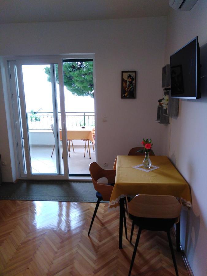 Apartment Nola Podgora Luaran gambar