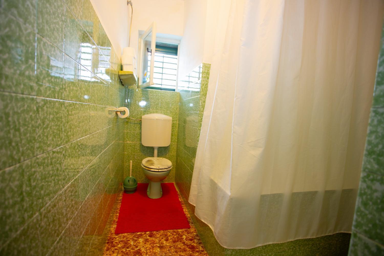 Apartment Nola Podgora Bilik gambar